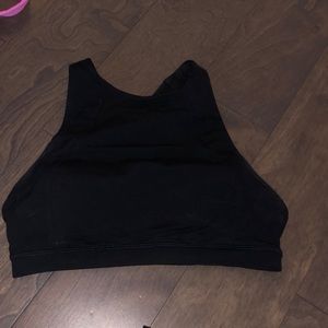 free to be serene lululemon HIGH NECK sports bra 
size 4